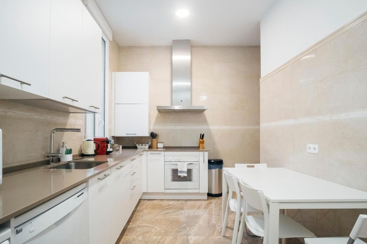 Fantastico 4R + 3B En Madrid Centro Leilighet Eksteriør bilde